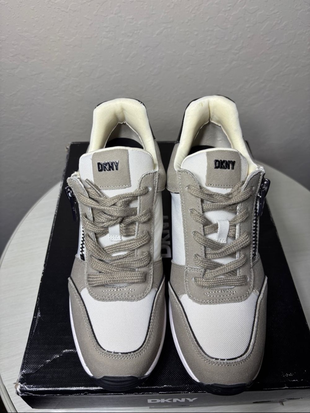 DKNY Kaden Lace-Up Zip Wedge Sneakers - Pebble/Toffee - Size 7.5 - Picture 5 of 10